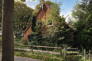 Abandoned House T.