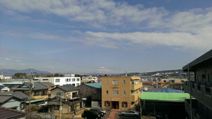 遠いけど富士山