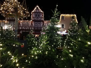 Wochenlieblinge, Kraftquelle, Weihnachtsmarkt entspannt, Weihnachtsmarkt relaxt, Weihnachtsmarkt genießen, Advent ohne Stress, entspannter Advent, Wochenglück, Wintermagie
