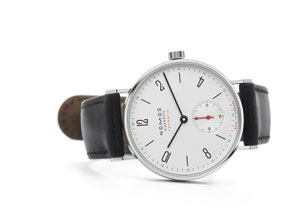 Tangente Neomatik. Photo Copyright: NOMOS Glashütte.