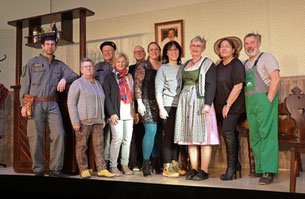 Theaterbühne Gruppenfoto