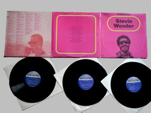 Triple-Album: "Steve Wonder - Looking Back" (CAN, 1977), Foto: eBay
