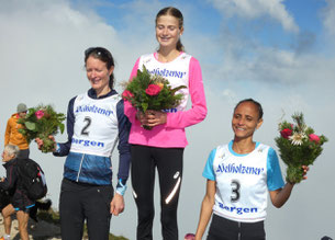 Foto: mmü  Podium Damen HBL 2024