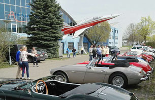 Austin Healey Golden Beige