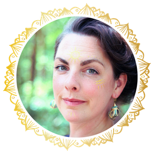 Melanie Döll, Gebärmutter, Gebärmuuterritual, Gebärmutterreinigung, Schoßraumreinigung, Schoßreinigung, Schoßritual, Schoßraumritual, Frauenkreis, Coburg
