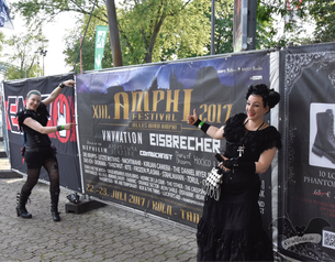 Die Gruftboten auf dem Amphi-Festival 2017 / Foto: Dunkelklaus