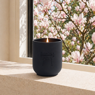 DaoZen - Bougie parfumée lavande, fabriquée artisanalement en Belgique. Pot violet dégradé en Jesmonite, parfum doux et apaisant.