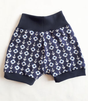 Kurze Hosen