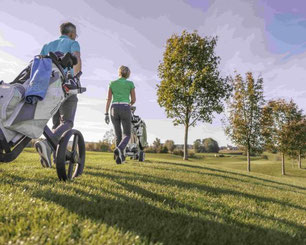 Golfen in Bad Aussee – Golfplatz im Ausseerland mit Bergblick