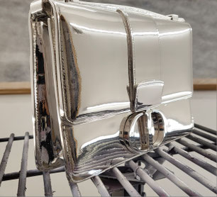 chrome sur plastique , chromage plastique , design , designer , artiste , peinture chrome, machine à chrome , machine à chromer, 