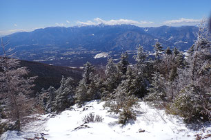 八ヶ岳　　積雪情報　雪山登山ツアー