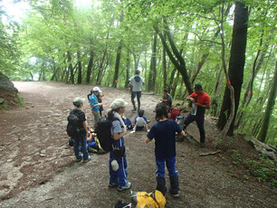 山の学校　日向山　登山