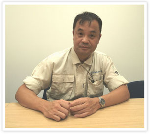 本社工場内の会議室で取材を受ける本田さん