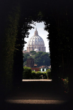 Der Blick durch das "Buco della Serratura". ©http://www.turismoroma.it/cosa-fare/il-buco-della-serratura
