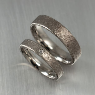 Trauringe in Palladium 500 mit Brillant, wedding rings, Lea Sophie Ruppert