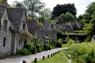 Typische Häuserzeile in Bibury, Cotswolds