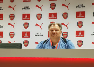 Knorre zu Gast beim FC Arsenal