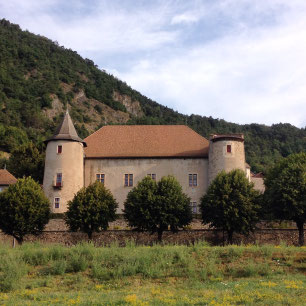 Château de Montmaur, vue, extérieur, Hautes Alpes, Montmaur