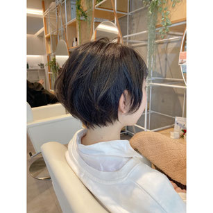 横浜　元町　石川町　　髪質改善　ヘッドスパ　美容室　カラー　デザインカラー　ハイライト　ブリーチ　バレイヤージュカラー