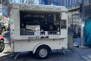 Schon von weitem gut sichtbar: unser Moccamondo Kaffeewagen