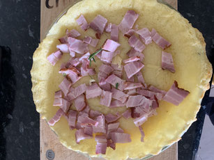 Potato pastry base of quiche