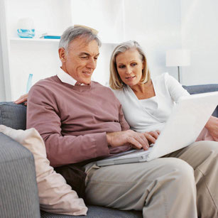 Mehr als die Hälfte der Bundesbürger hat kein Testament. Es empfiehlt sich, den "letzten Willen" frühzeitig schriftlich festzuhalten und sich mit dem komplexen Thema zu befassen, solange man noch fit genug ist. Foto: djd/www.DEVK.de