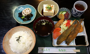 本巣,根尾,真正,糸貫,岐阜,山県,大垣,揖斐,大野,樽見,板取,関,美濃,洞戸,福井,喫茶,ランチ,昼食,休憩,カフェ,コーヒー,珈琲,鮎,アユ,あゆ,鮎料理,あまご,アマゴ,川魚,清流,淡墨桜,薄墨桜,温泉,根尾谷,断層,おみやげ,土産,食事,珍味,贈答,郷土料理,ネットショッピング,オムライス,昭和レトロ,昔ながら,懐かしい味,鉄板スパゲティ,パスタ,おふくろの味,花見,桜,さくら,観光,旅行,ローカル線,樽見鉄道,電車,田舎,トラベル,山間,自然,友釣り,お茶漬け,ひつまぶし,トンカツ,からあげ