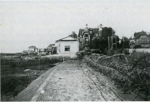 Coll. Miocque - Blockaus à l'entrée de Houlgate