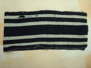 Schal, gefertigt aus einem kirchlichen Gewand