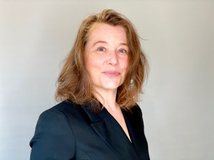 Portrait Dr. Martina Henn-Sax