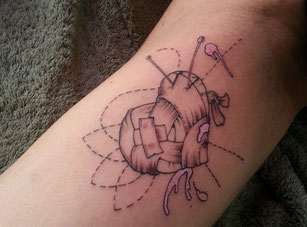 Tatuaje de una alumna de EOMTP.