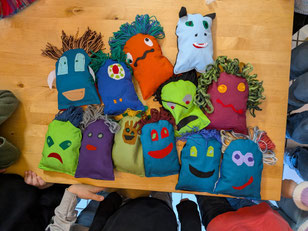 Monster-Knautschis am Kindergeburtstag - Nähen mit Jungs und Mädels