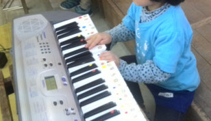 どれみ音楽教室 幼稚園リトミック キーボード