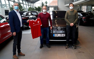 v.l Torsten Fleck, Autohaus Kröninger, Alfred Erfurt SFG, Kai Schuch SFG