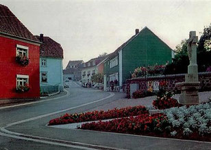 schön geschmückt 1971 für die Feier