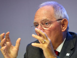 Finanzminister Wolfgang Schäuble plant eine Steuervergünstigung für Konzerne. Foto: Matteo Bazzi