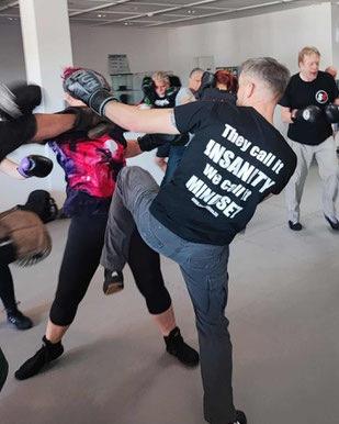 SC Int'l Street Combatives Seminar Audax progressive Selbstverteidigung Hamburg Krav Maga Selbstverteidigung