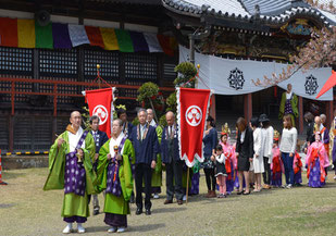 金鑚大師　花まつり　稚児行列1