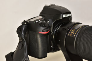Nikon 610の正面