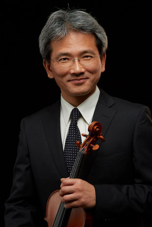 Yasushi Ideue - Violin Photo: Bongartz