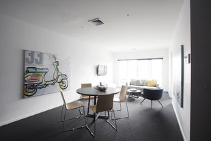 Melbourne Hotels: © Tyrian Serviced Apartments