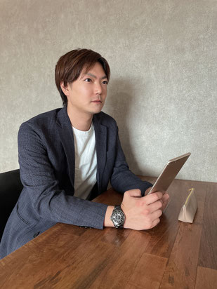 会社代表の顔写真