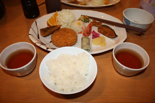 夕食（剣山荘）