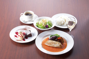 昼食イメージ