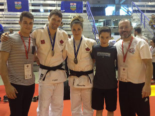 4 médailles avec 4 représentants pour le Seikidokan ! Bon succès et encore félicitation aux participants.  De gauche à droite Simon Demontigny, Olivier Gobeil-St-Amand, Alix Renaud-Roy, Justin Trembaly et François Noël (entraineur)