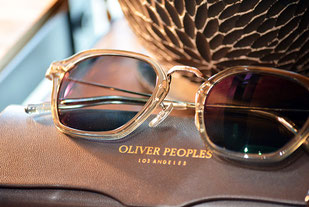 ◎フレーム：OLIVER PEOPLES／OV5422D　◎レンズ：TALEX／TRUEVIEW FORCUS