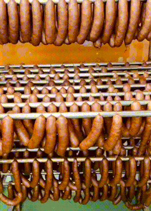 広泉ソーセージin大阪/hiroizumi sausage /ハルピン紅腸風味/年齢層を問わず人気商品/料理にぴったり/簡単にできる料理/広泉腸詰め/ソーセージ/豚肉ソーセージ