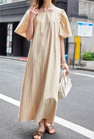 ストライプホルターネックフレアワンピース 8,690円→3,880円(税込)