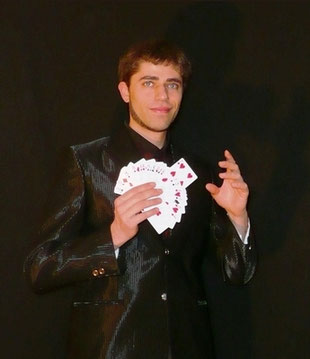 Magie, Zauberkunst, Illusion, Zaubershow, Magisches Entertainment in Besigheim von Zauberer Magic Mike