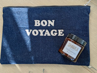 Embarquement immédiat pour une plage paradisiaque avec la bougie ylang &épices de Mahajanga.